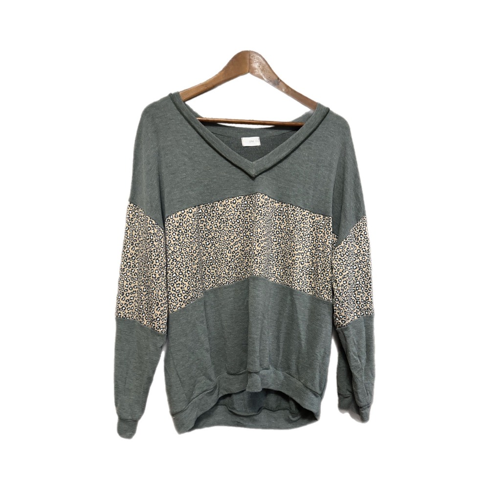 12PM Sweatshirt Women Medium Gray Leopard Print V-Neck Oversized TA0776